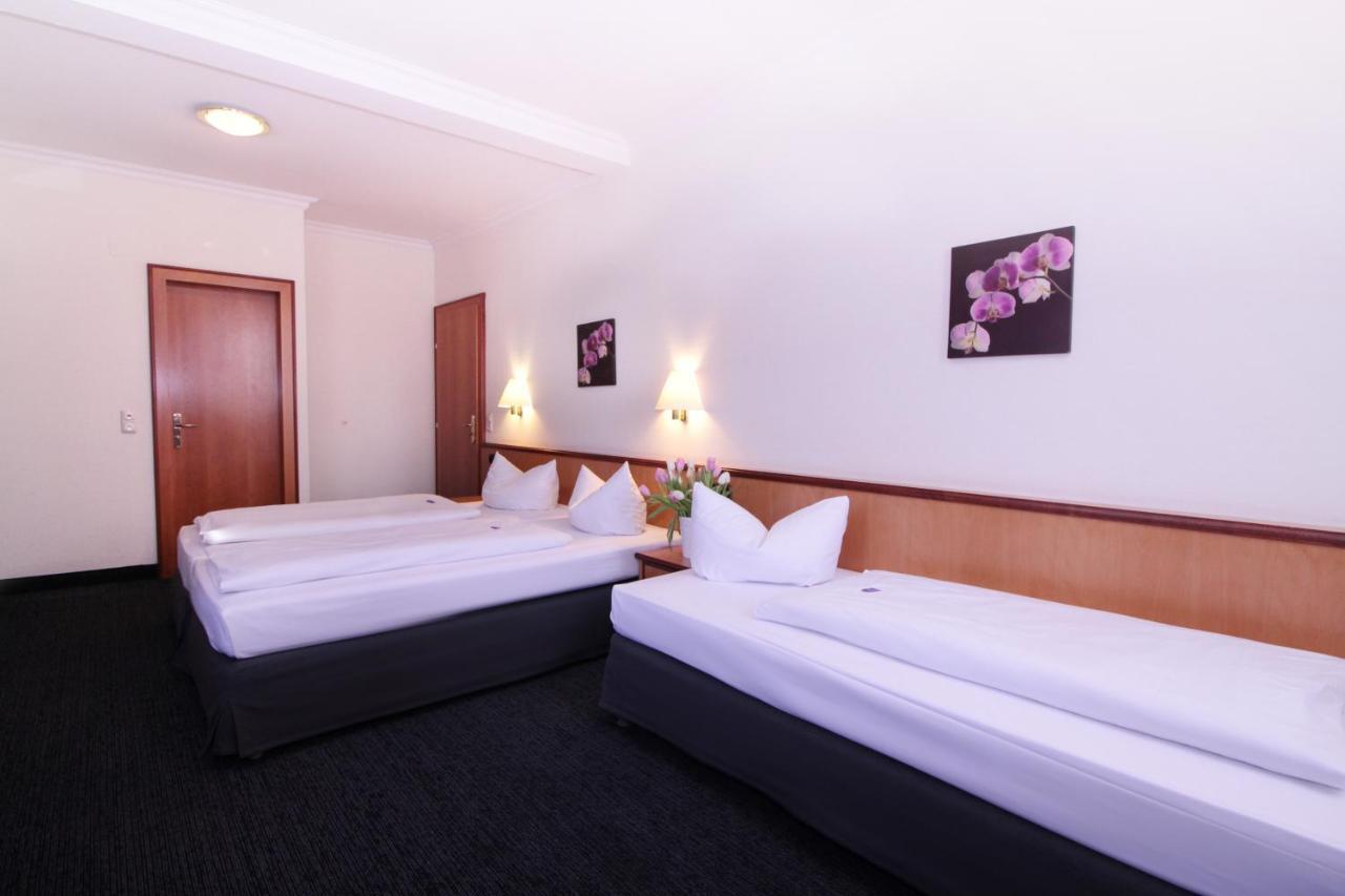 Landhotel Hirsch Кемптен Экстерьер фото